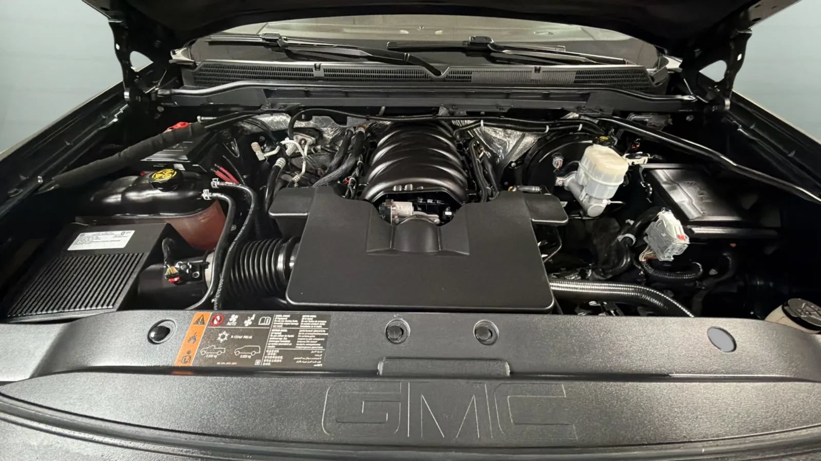Used 2018 GMC Sierra 1500 SLT AWD/4WD image 10