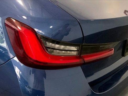 Used 2023 BMW 330i Sedan image 28