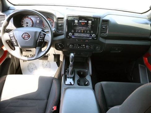 Used 2024 Nissan Frontier PRO-4X w/ Technology Package AWD/4WD image 16
