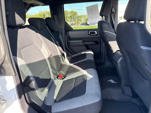Used 2023 Ford Bronco 4-Door AWD/4WD image 16