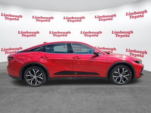 Used 2024 Toyota Crown Limited image 23