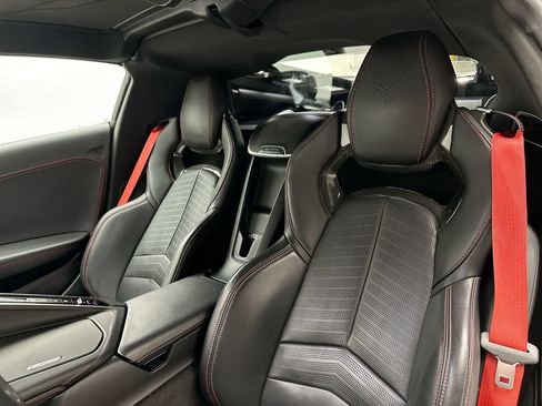 Used 2020 Chevrolet Corvette Stingray Premium Cpe w/ 3LT Preferred Equipment Group RWD image 20
