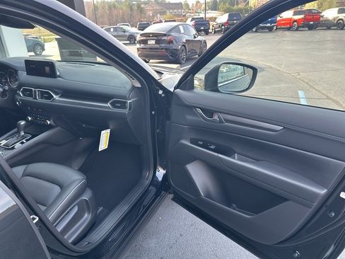 New 2025 MAZDA CX-5 AWD 2.5 S w/ Select Package image 14