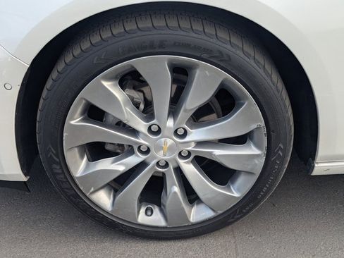 Used 2016 Chevrolet Malibu Premier w/ Driver Confidence Package II image 12