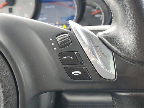 Used 2010 Porsche Panamera 4S image 20