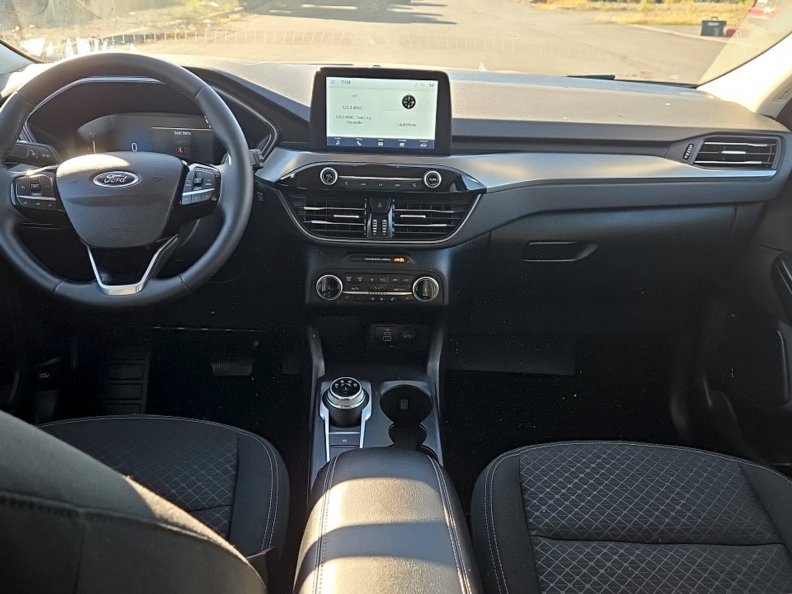 Certified 2024 Ford Escape Active AWD/4WD image 9