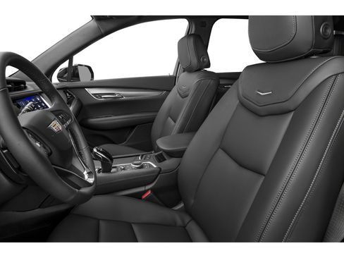 Used 2023 Cadillac XT6 Premium Luxury w/ Platinum Package AWD/4WD image 6