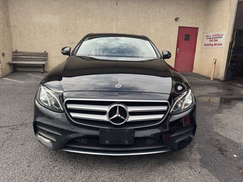 Used 2019 Mercedes-Benz E 300 4MATIC image 10