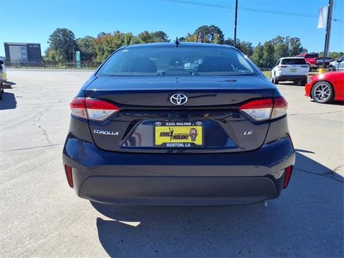 Used 2023 Toyota Corolla LE image 3