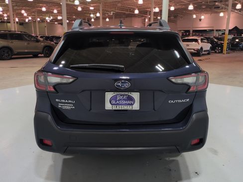 Certified 2024 Subaru Outback Premium AWD/4WD image 4