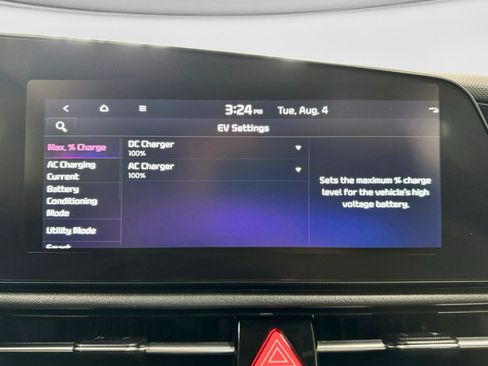 Used 2024 Kia Niro Wind w/ Wind Preserve Package FWD image 13