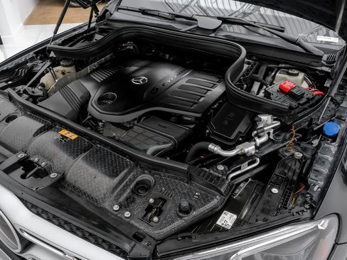 Used 2020 Mercedes-Benz GLE 450 4MATIC image 53