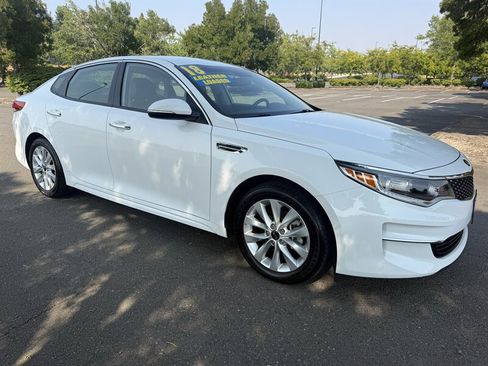 Used 2018 Kia Optima EX FWD image 1