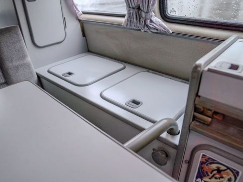 Used 1990 Volkswagen Vanagon GL image 41