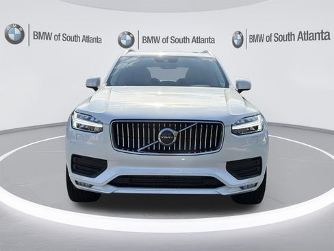 Used 2022 Volvo XC90 T6 Momentum w/ Climate Package AWD/4WD image 32