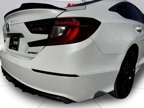 Used 2020 Honda Accord Sport image 14