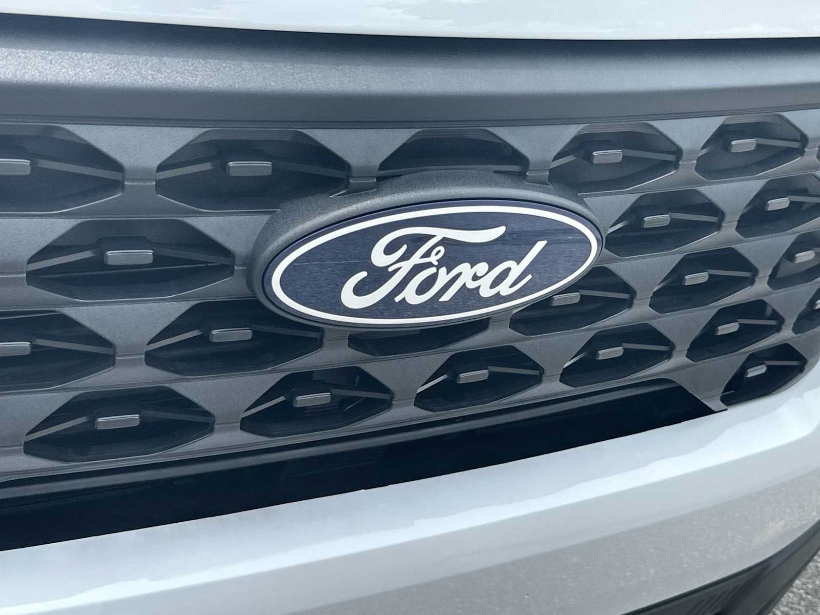Used 2026 Ford Maverick XL FWD image 10