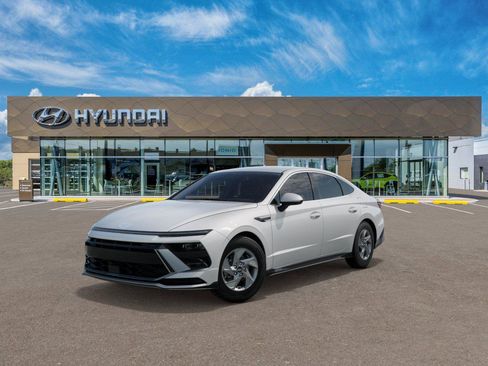 New 2025 Hyundai Sonata SE image 1