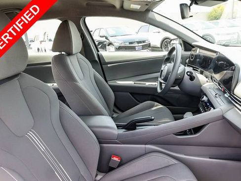 Certified 2024 Hyundai Elantra SEL FWD image 19