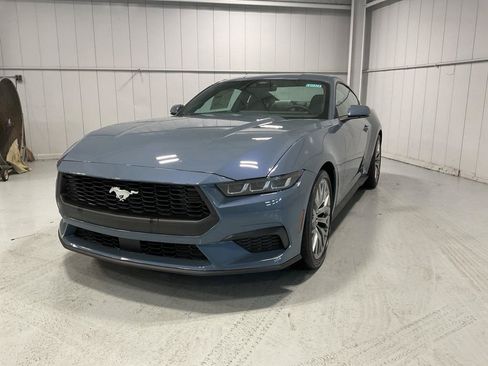Used 2024 Ford Mustang Premium RWD image 4