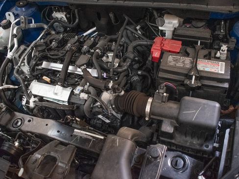 Used 2023 Nissan Kicks SV image 8