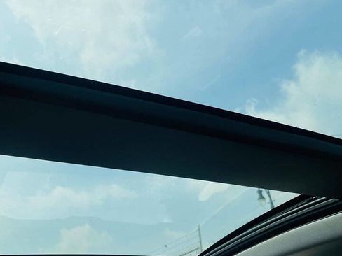 Used 2021 Alfa Romeo Stelvio Ti image 48