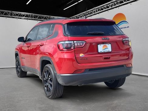New 2026 Jeep Compass Latitude AWD/4WD image 7
