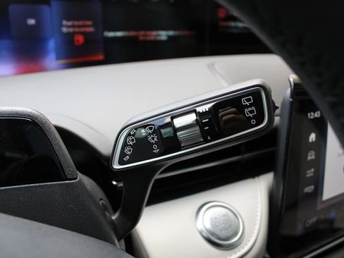 New 2026 Lincoln Nautilus Reserve AWD/4WD image 44