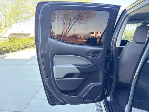 Used 2019 Chevrolet Colorado W/T w/ WT Convenience Package image 12