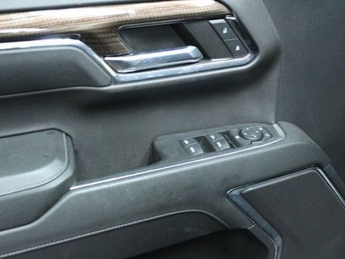 Used 2024 Chevrolet Silverado 1500 RST image 12