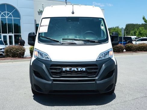 Used 2025 RAM ProMaster 2500 FWD image 2