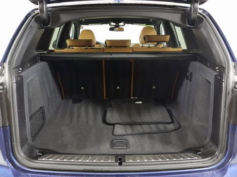 Used 2024 BMW X3 xDrive30i w/ Convenience Package image 16