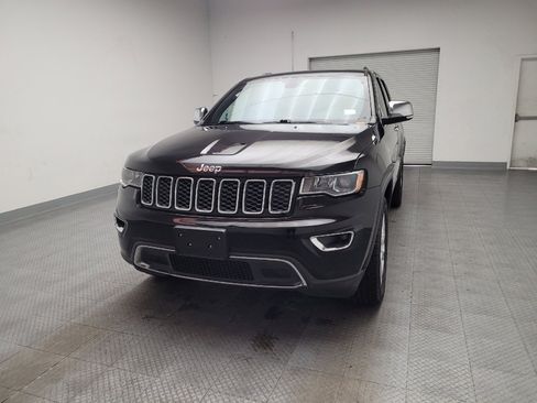 Used 2017 Jeep Grand Cherokee Limited RWD image 15