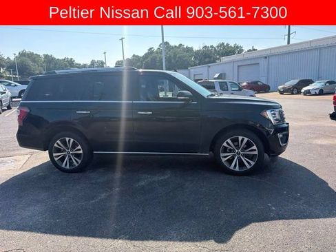 Used 2021 Ford Expedition Limited RWD image 2