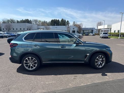 Certified 2026 BMW X5 xDrive40i w/ Premium Package image 6