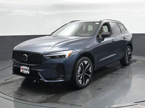 New 2026 Volvo XC60 B5 Plus w/ Protection Package Premier image 5