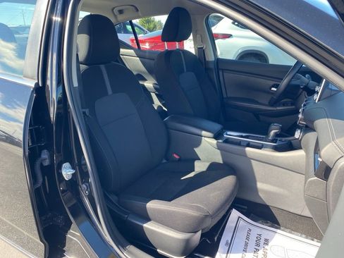 Used 2023 Nissan Sentra SV image 21