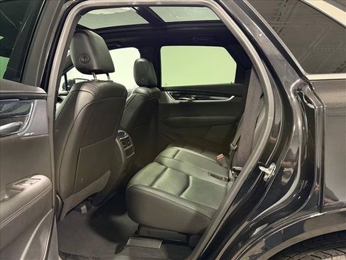 Used 2023 Cadillac XT5 Premium Luxury image 13