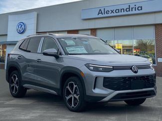 New 2026 Volkswagen Tiguan SE video 1