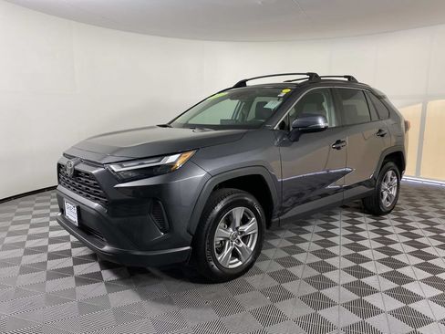 Used 2023 Toyota RAV4 XLE w/ Convenience Package AWD/4WD image 4