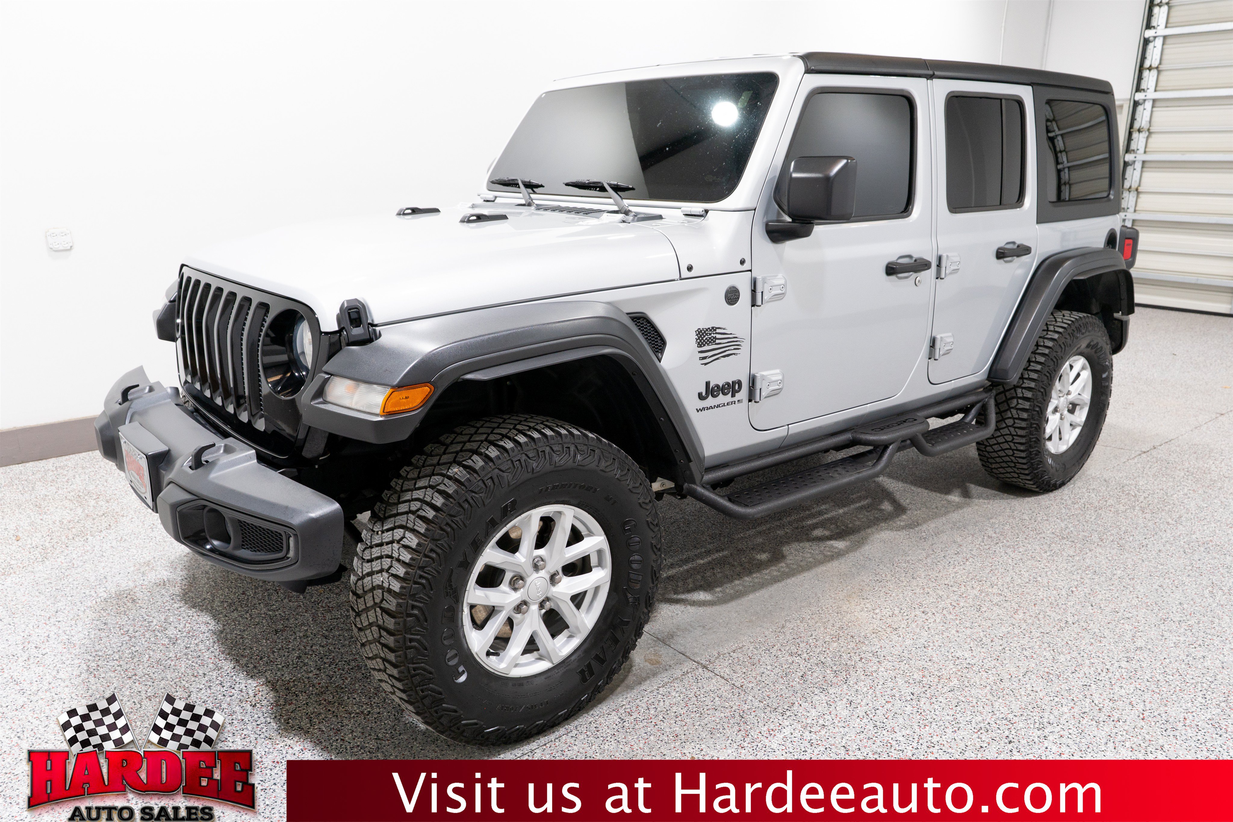 Used 2023 Jeep Wrangler Unlimited Sport w/ Xtreme 35 Tire Package AWD/4WD image 2