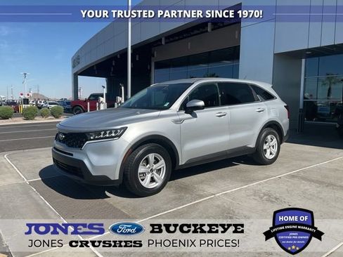 Used 2021 Kia Sorento LX FWD image 1