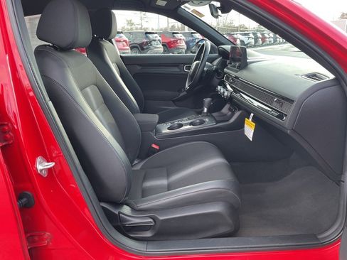 Used 2025 Honda Civic Sport image 27