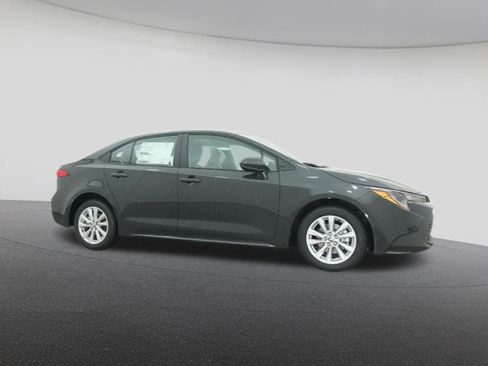 New 2026 Toyota Corolla LE image 28