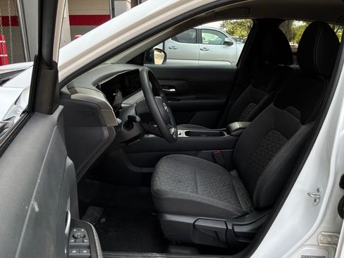 Used 2026 Nissan Kicks SV w/ Cold Weather Package AWD/4WD image 10
