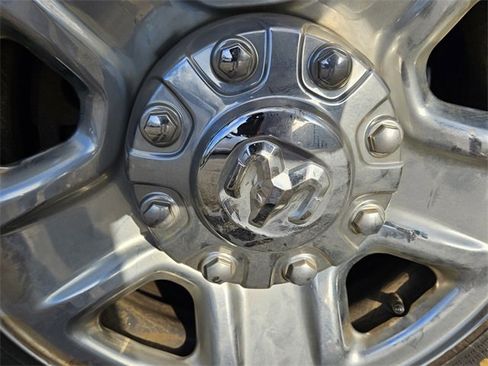 Used 2019 RAM 2500 Big Horn image 19