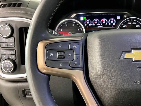 Used 2023 Chevrolet Silverado 2500 High Country w/ Z71 Off-Road Package AWD/4WD image 23