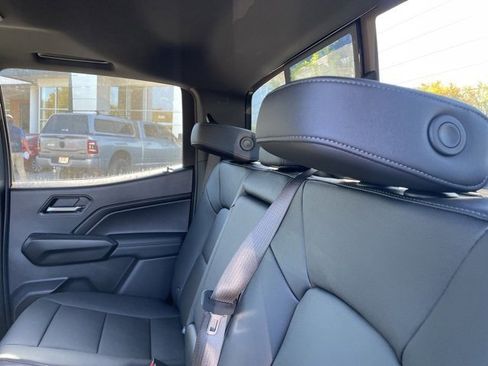 New 2026 GMC Canyon Elevation w/ Convenience Package image 15