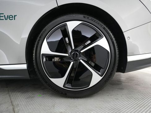 Used 2023 Lucid Air Touring AWD/4WD image 20
