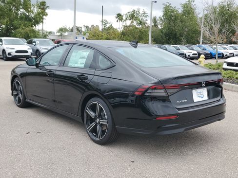 New 2026 Honda Accord SE image 4